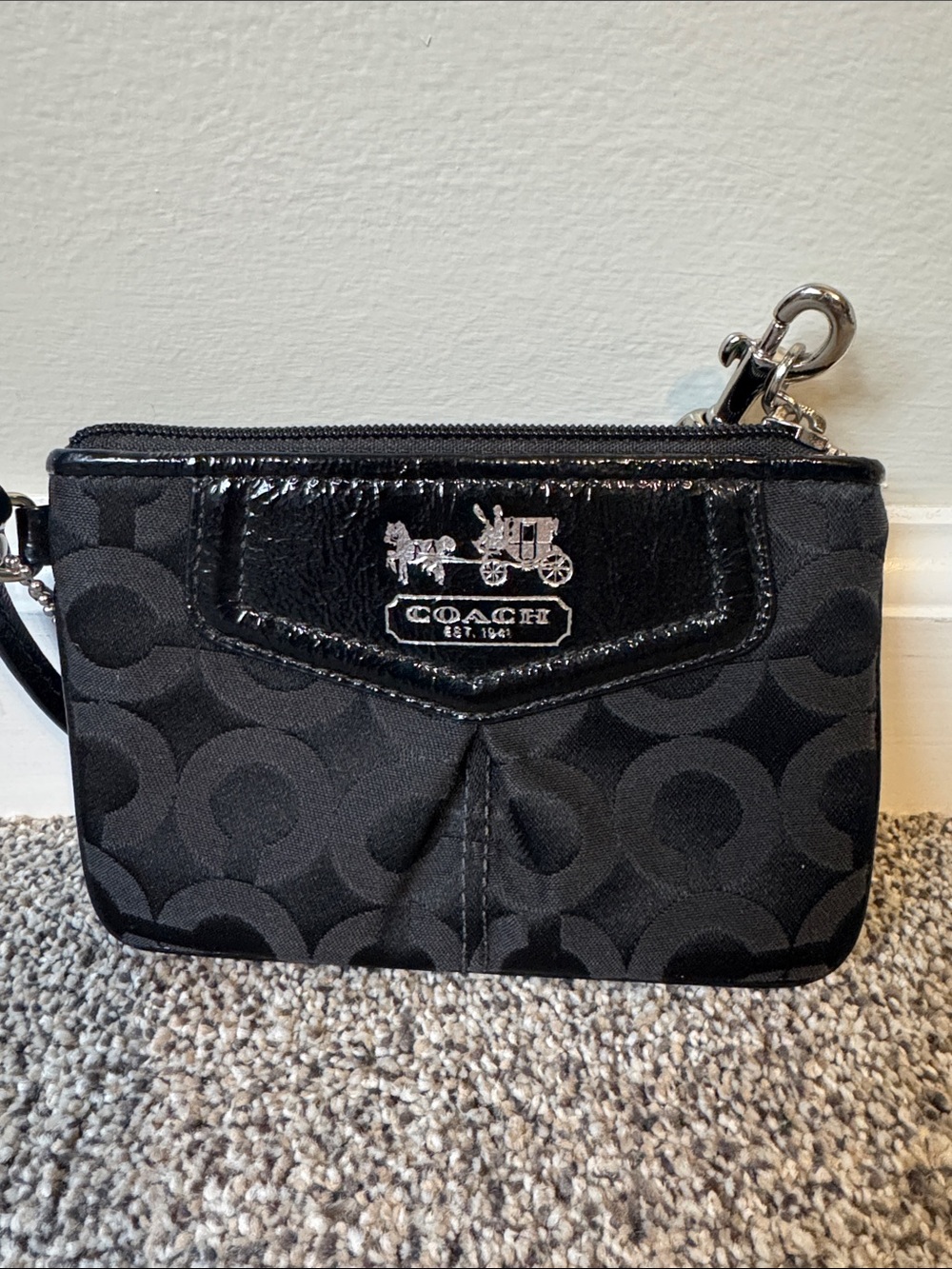 Coach Black Signature C Wristlet NEW